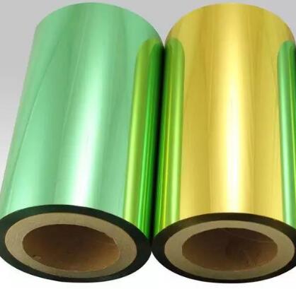 Advantages and production process of PET film