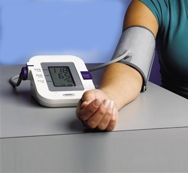 Sphygmomanometer